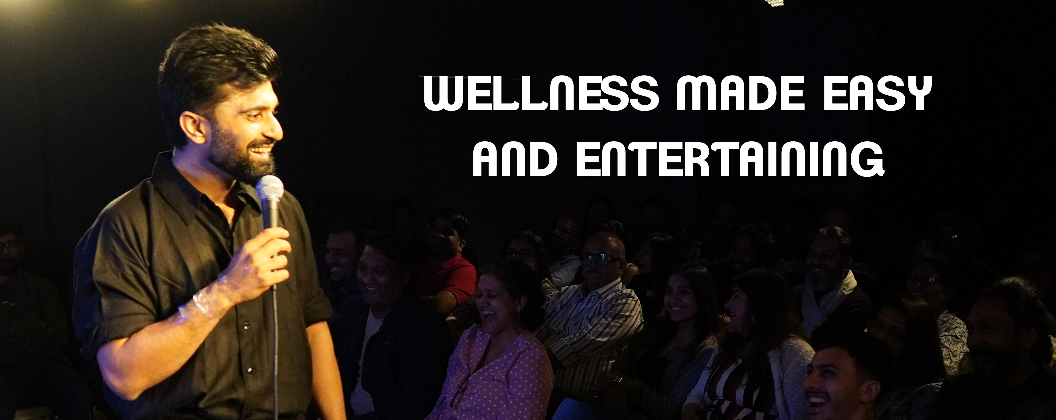 Dr Umesh Wadhavani performing Dieting Ka Mazaak stand up comedy show for corporate audience promoting wellness made easy through health edutainment and practical nutrition